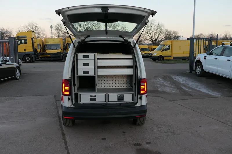 Volkswagen Caddy 2.0 TDI 4Motion 2-Sitzer  Klima Tempomat - Image 1