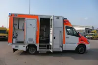 Mercedes-Benz Sprinter II 519 CDI BlueTEC Klima Krankenwagen - Thumbnail 7