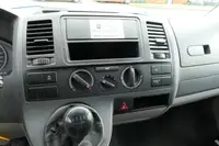Volkswagen T5 Transporter 2.0 TDI - Thumbnail 13
