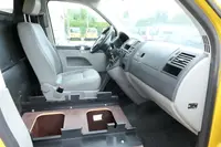 Volkswagen T5 Transporter 2.0 TDI PARKTRONIK - Thumbnail 11