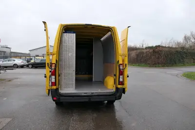 Renault Master 130 dCi L3H2 Euro6 KLIMA COC Regal Master 130 dCi L3H2 Euro6 KLIMA COC Regal