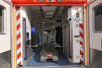 Mercedes-Benz Sprinter II 519 CDI BlueTEC Klima Krankenwagen - Thumbnail 8