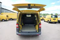 Volkswagen T5 Transporter 2.0 TDI PARKTRONIK - Thumbnail 7