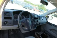 Volkswagen T5 Transporter 2.0 TDI PARKTRONIK EURO-5 - Thumbnail 12