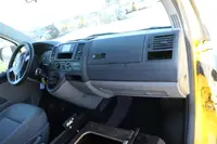 Volkswagen T5 Transporter 2.0 TDI PARKTRONIK EURO-5 - Thumbnail 8