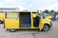Volkswagen T5 Transporter 2.0 TDI PARKTRONIK - Thumbnail 8
