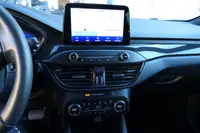 Ford Focus Turnier ST-Line X KLIMA NAVI - Thumbnail 14
