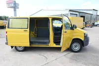 Volkswagen T5 Transporter 2.0 TDI PARKTRONIK - Thumbnail 6