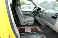 Volkswagen T5 Transporter 2.0 TDI PARKTRONIK - Thumbnail 11