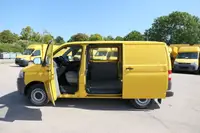Volkswagen T5 Transporter 2.0 TDI PARKTRONIK - Thumbnail 9